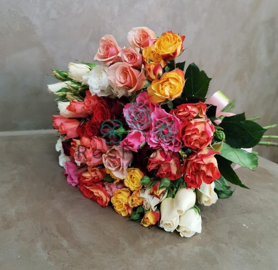 Букет цветов из: Розы в Георгиевской