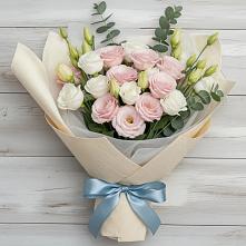 Букет цветов из:  Лизиантусы в Георгиевской