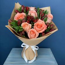 Букет цветов из:  Розы и Альстромерии в Георгиевской