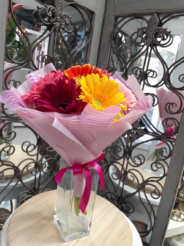 Букет цветов из: Герберы в Георгиевской