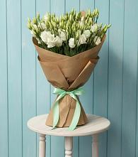 Букет цветов из:  Лизиантусы в Георгиевской