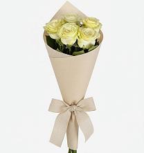 Букет цветов из:  Розы в Георгиевской