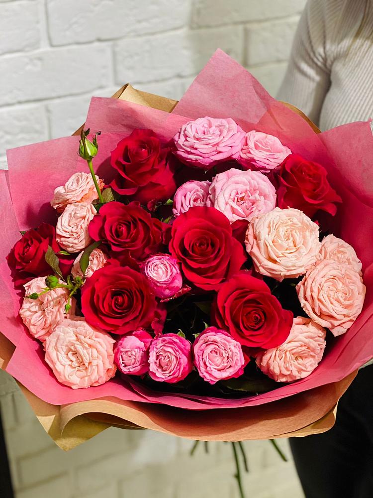 Букет цветов из: Розы в Георгиевской