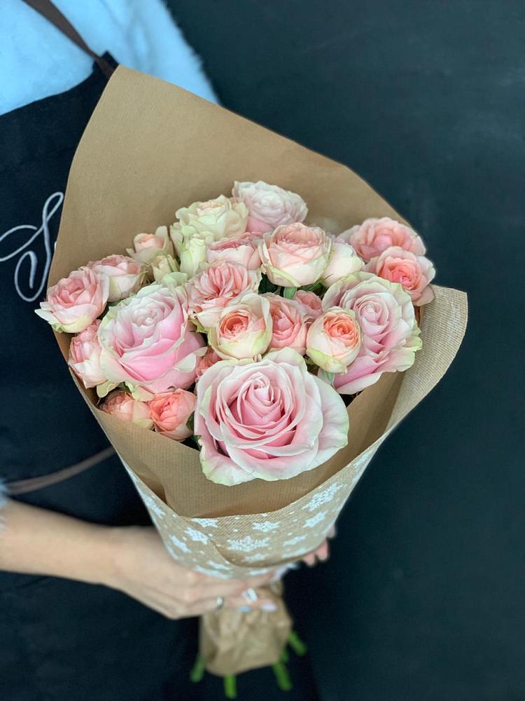 Букет цветов из: Хризантемы и Розы в Георгиевской