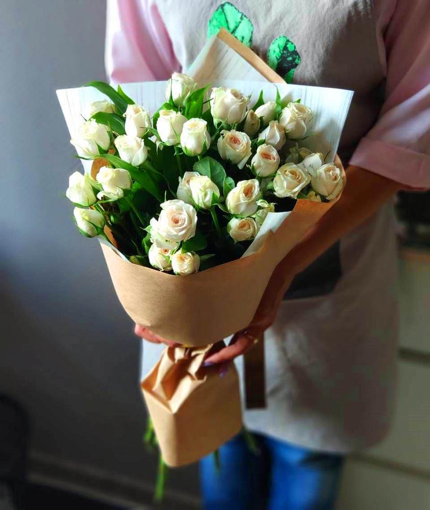 Букет цветов из: Розы в Георгиевской