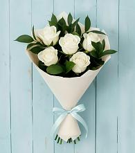 Букет цветов из:  Розы в Георгиевской