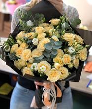 Букет цветов из:  Розы и Лизиантусы #REPLACE_PRED# Георгиевской